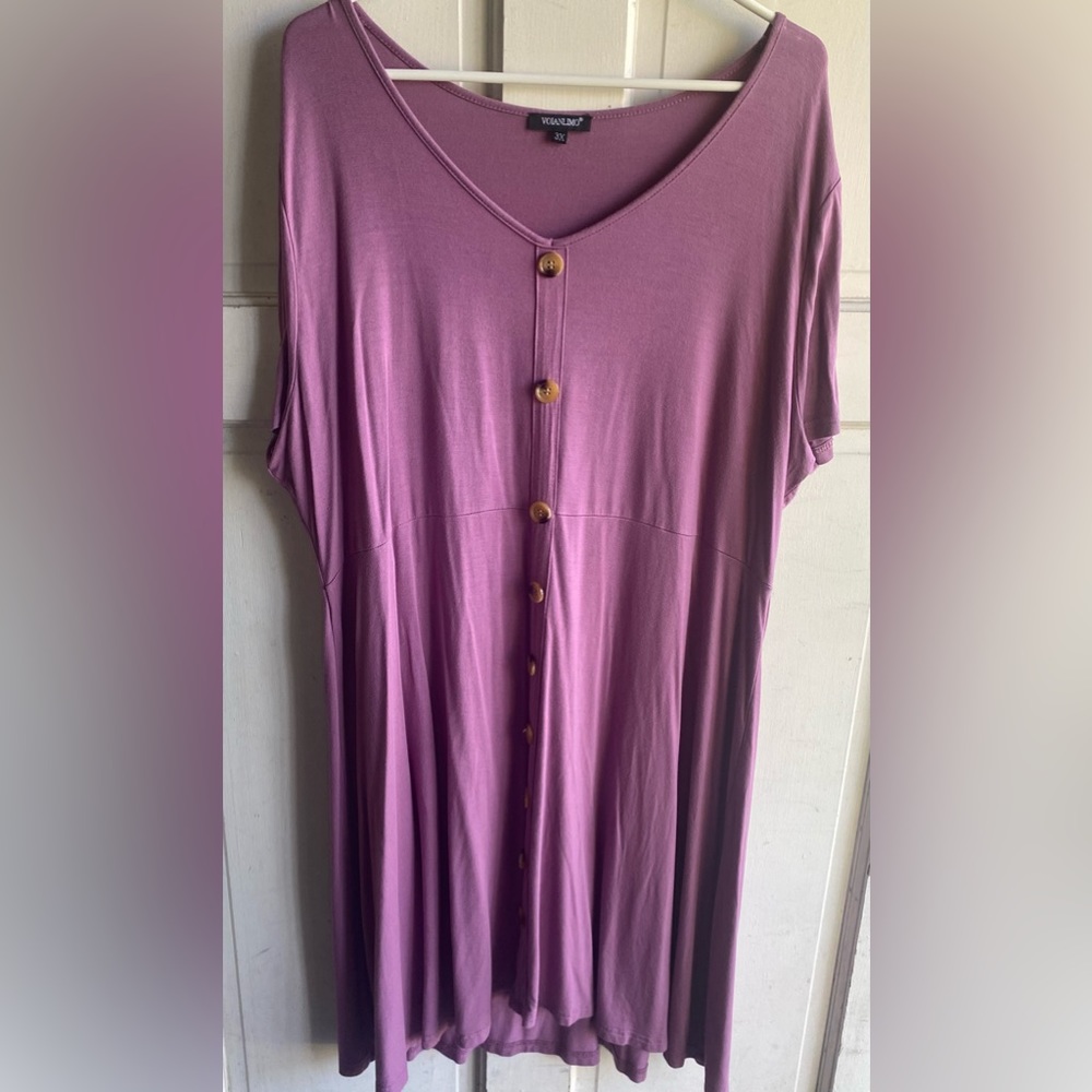 CLEARANCE! Like new!  Volanlmo Spring Dress 3X 4/$10